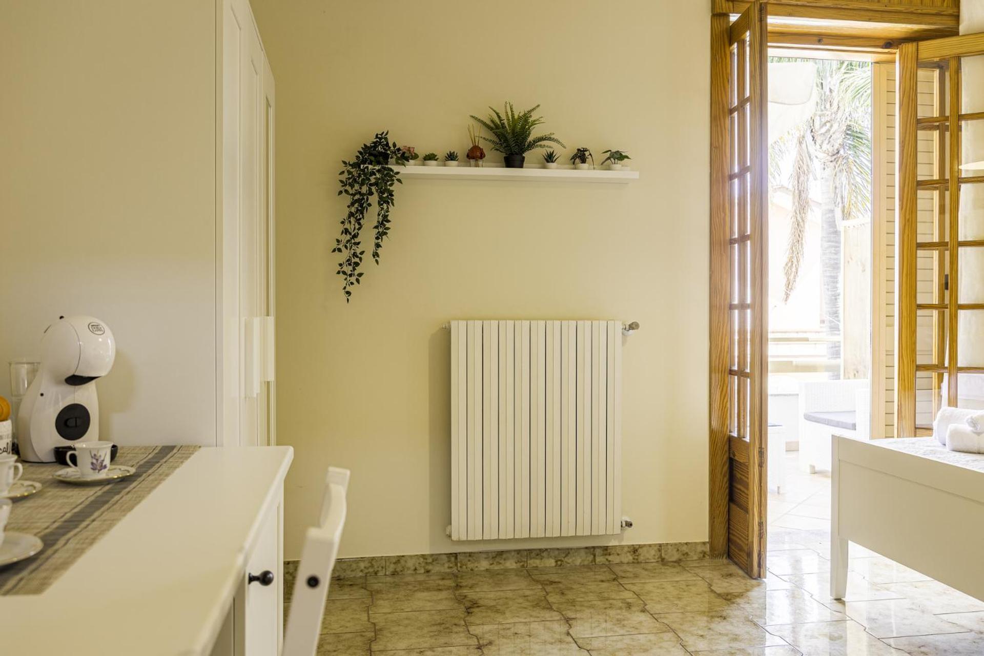 Le Palme Guest House Racale Exterior photo
